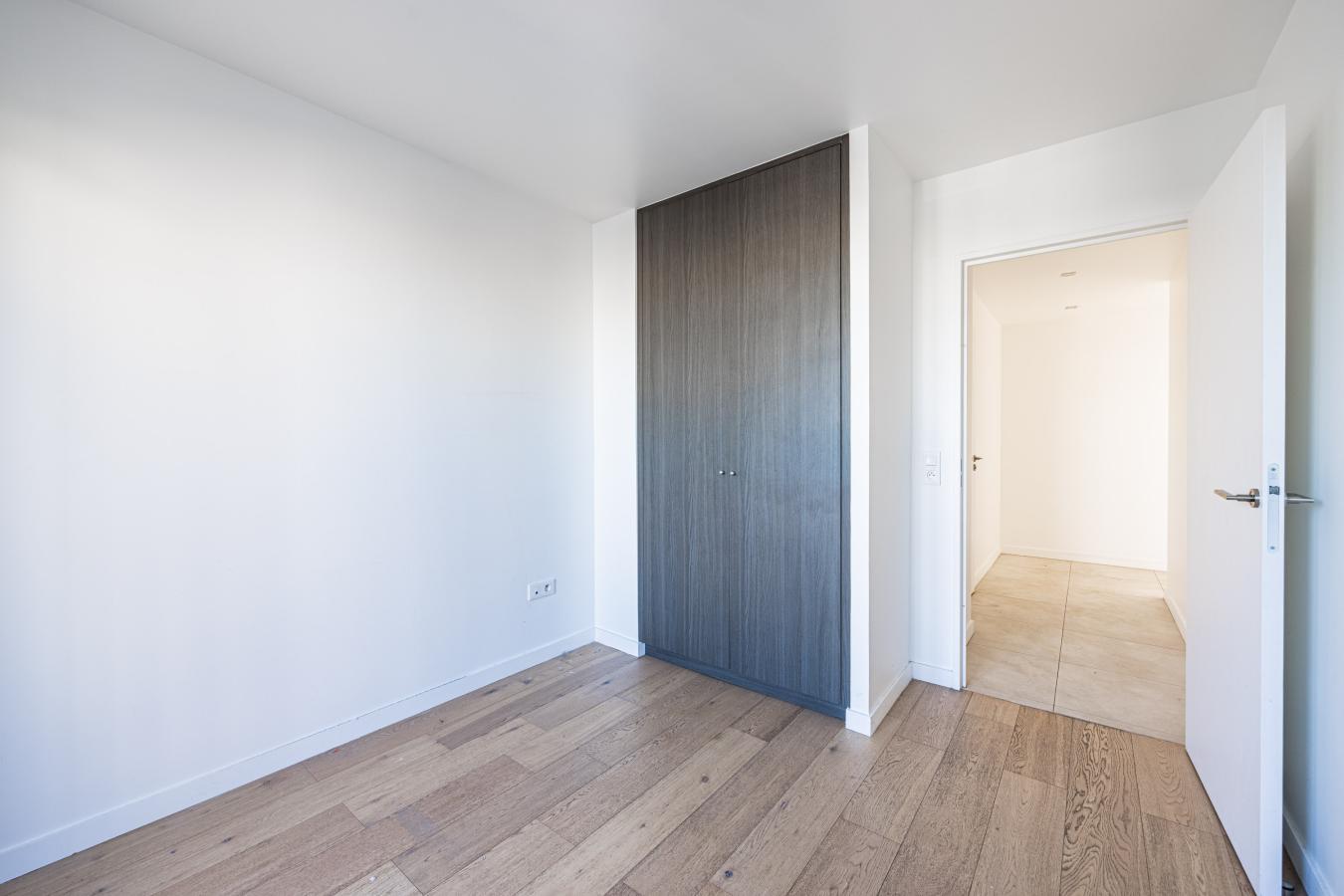 
																																							3 pièces - 
																																						2ème étage - 65m² - 2 253,81 € - Photo #3