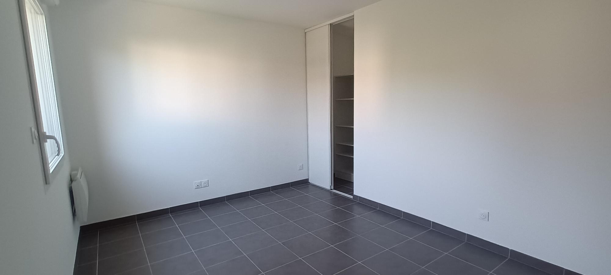 
																			3 pièces - 
																		3ème étage - 59m² - 1 086,75 € - Photo #6