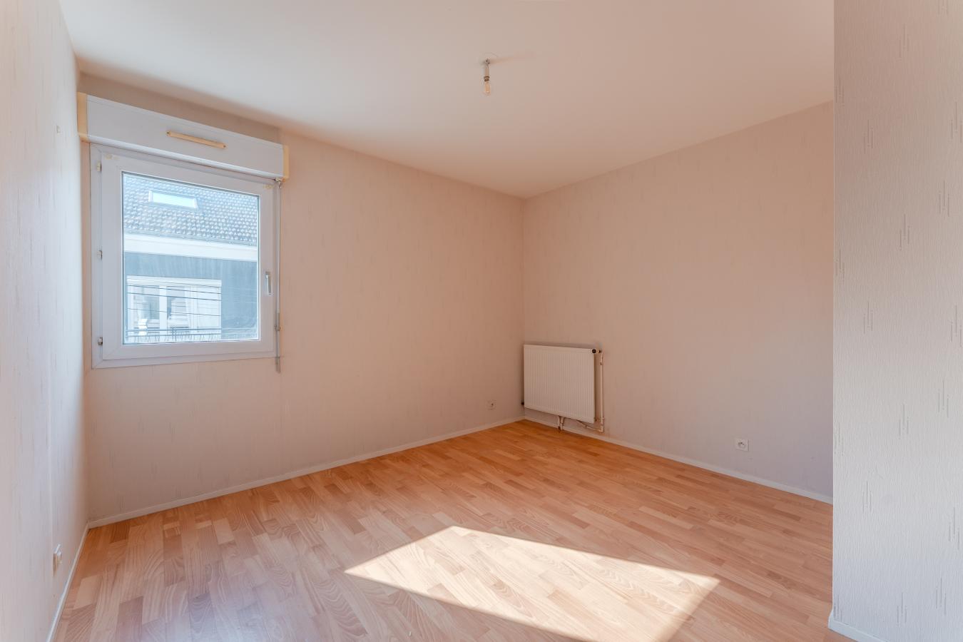 
																			4 pièces - 
																		1er étage - 89m² - 340 000 € - Photo #4