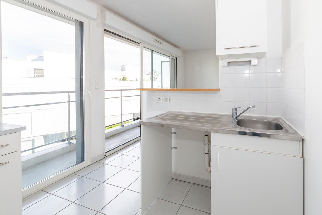 
																																							4 pièces - 
																																						3ème étage - 78m² - 290 000 € - Photo #2