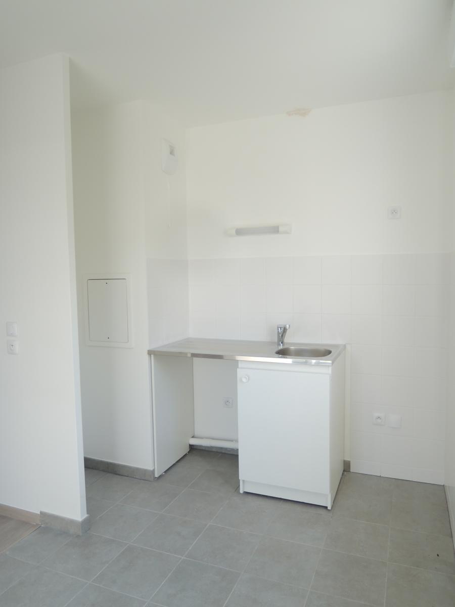 
																																							3 pièces - 
																																						5ème étage - 73m² - 1 177,08 € - Photo #2