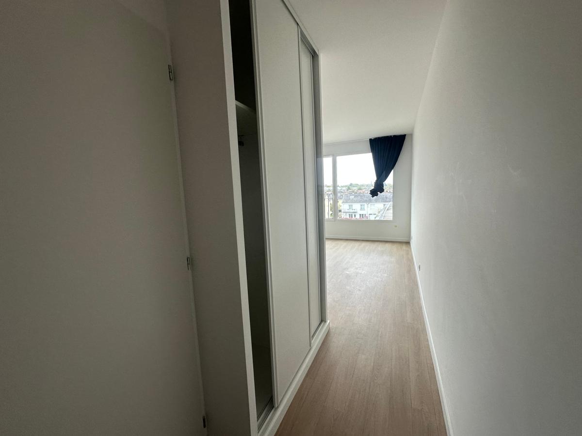1 pièce - 3ème étage - 27m² - 458,54 € - Photo #6