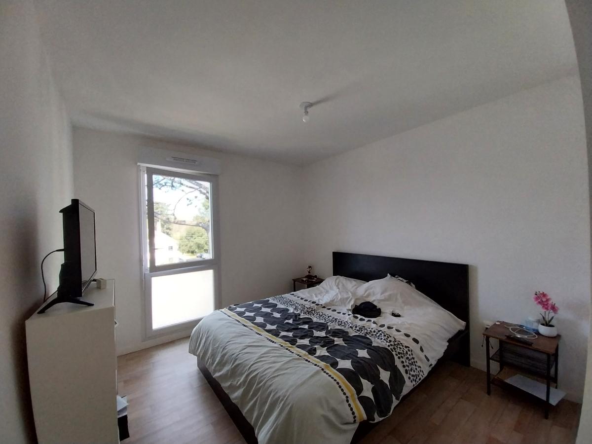 
																																							3 pièces - 
																																						1er étage - 59m² - 722,59 € - Photo #6