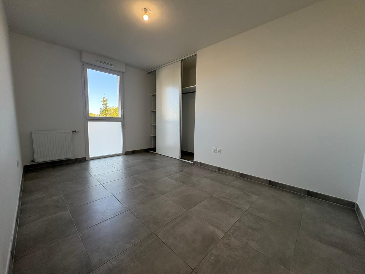 
																																							3 pièces - 
																																						1er étage - 65m² - 721,17 € - Photo #4