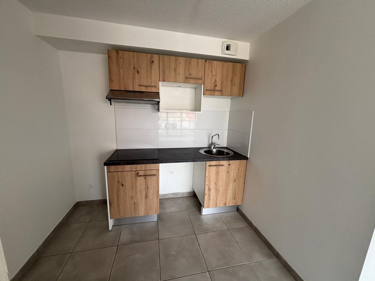 
																																							3 pièces - 
																																						1er étage - 61m² - 715,42 € - Photo #3