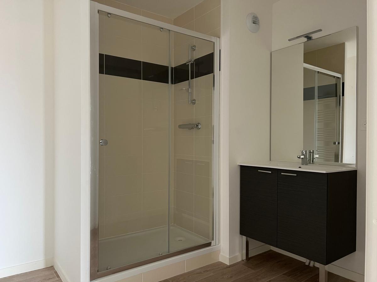 
																																							2 pièces - 
																																						1er étage - 47m² - 703,31 € - Photo #3