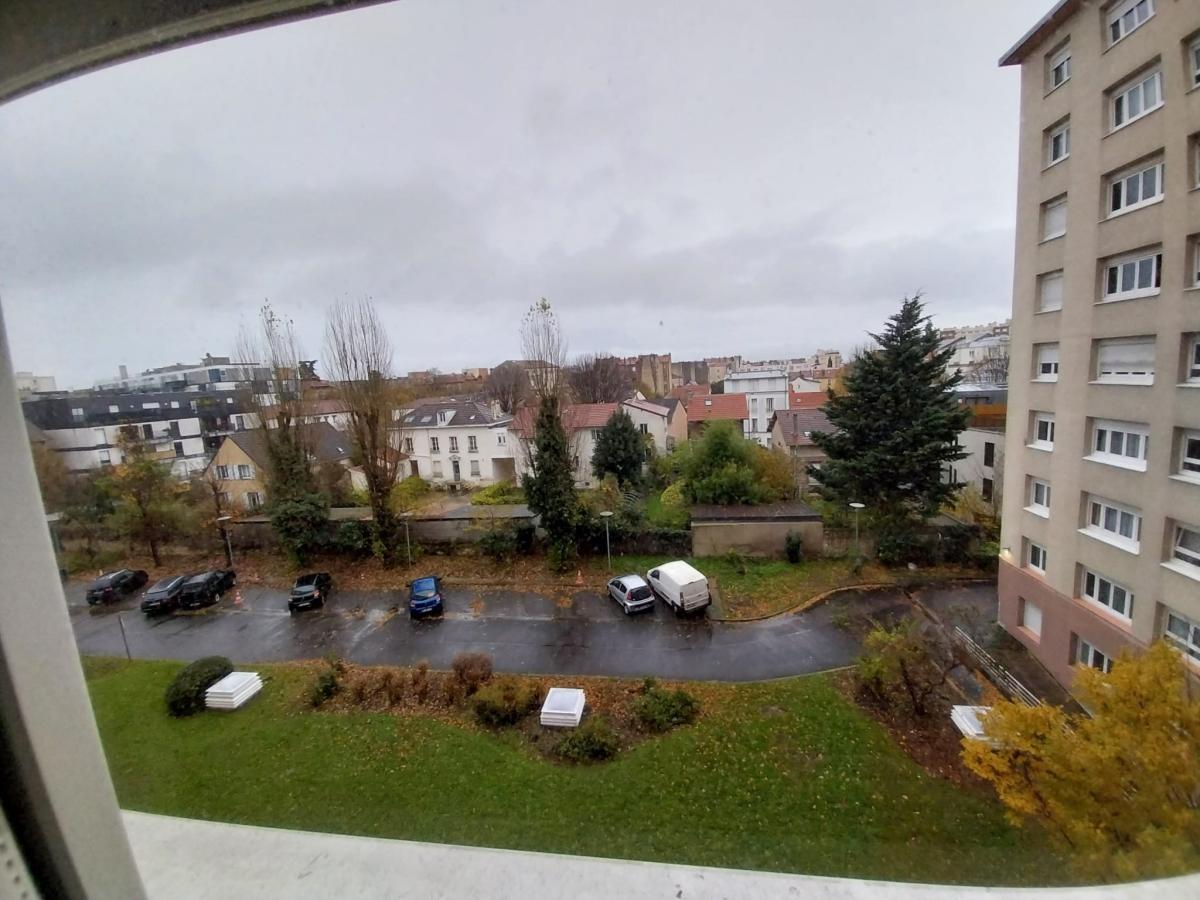 
																			3 pièces - 
																		4ème étage - 61m² - 249 000 € - Photo #1