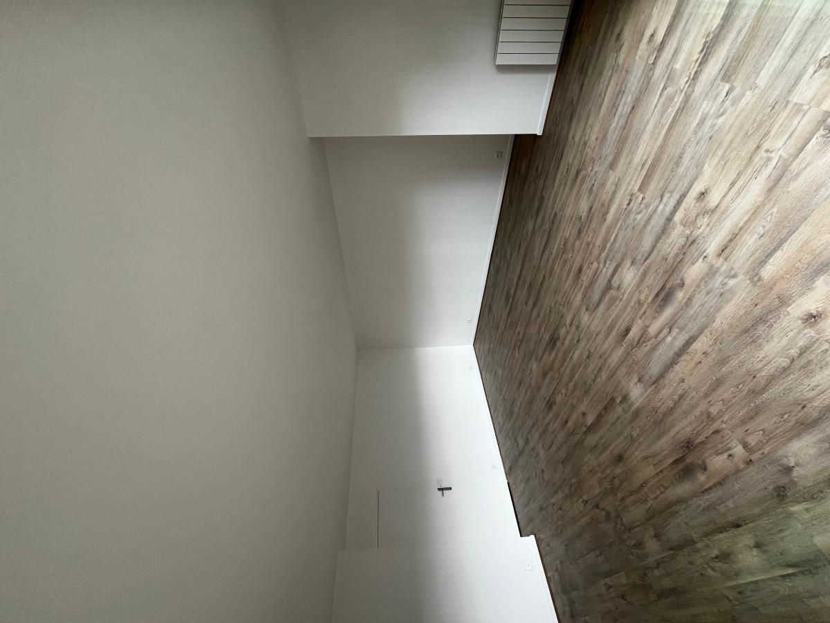 
																																							3 pièces - 
																																						5ème étage - 78m² - 2 556,35 € - Photo #5