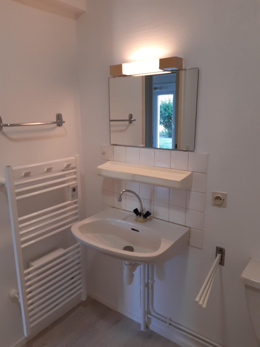 
																																							1 pièce - 
																																						3ème étage - 36m² - 337,29 € - Photo #2