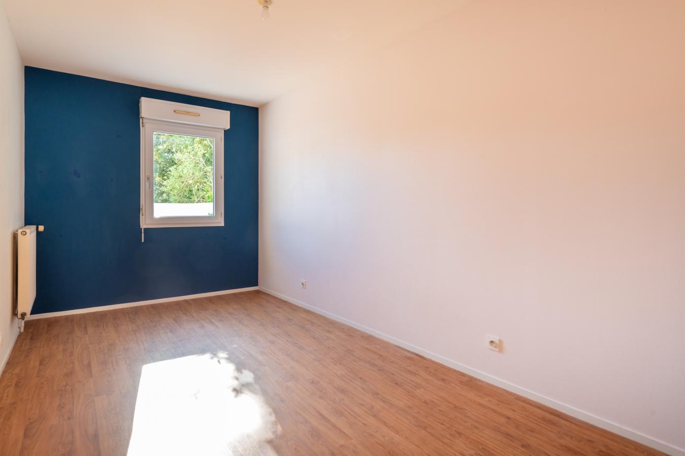 
																																							5 pièces - 
																																						1er étage - 107m² - 269 000 € - Photo #7