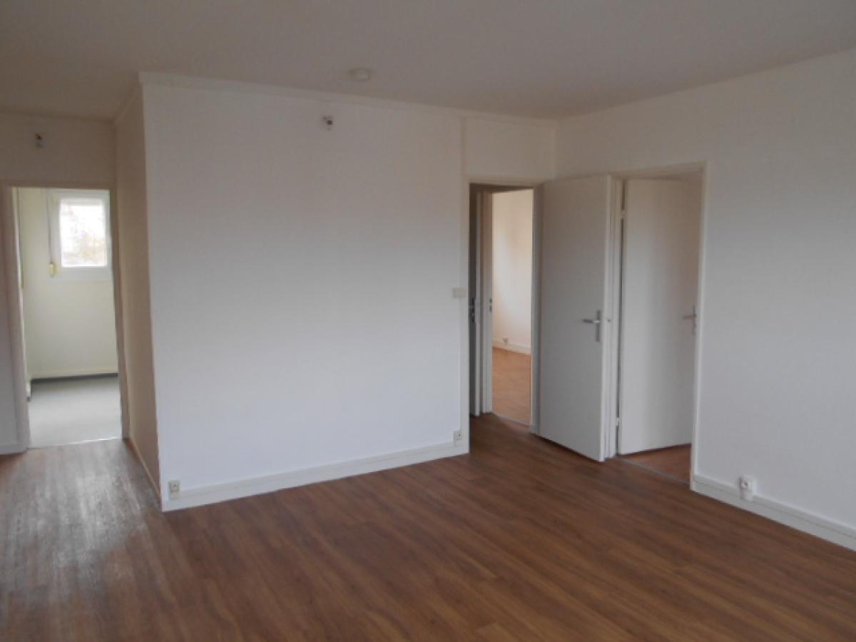 
																																							3 pièces - 
																																						4ème étage - 56m² - 573,79 € - Photo #2