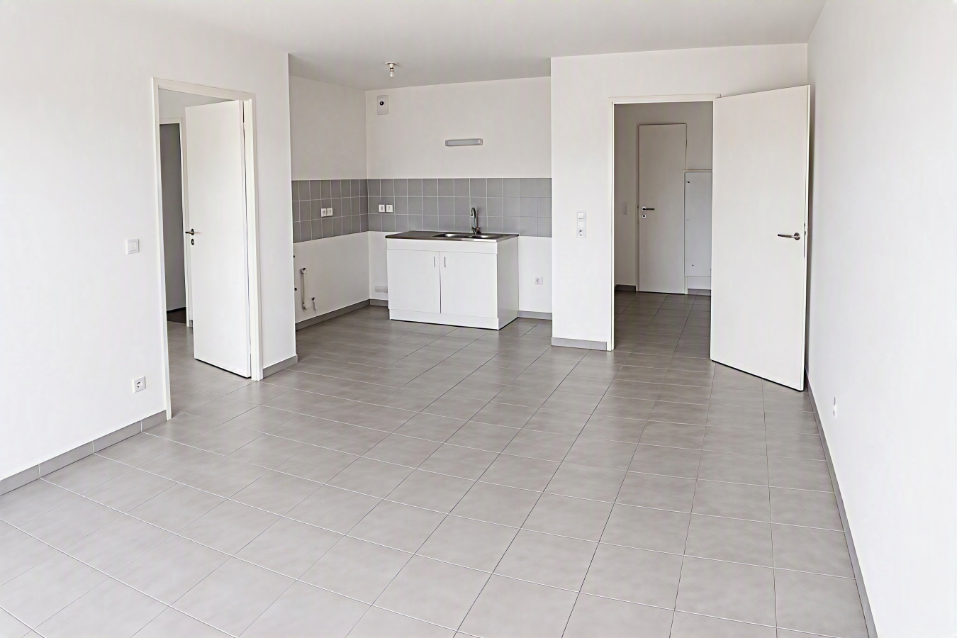 2 pièces - 2ème étage - 49m² - 898,40 € - Photo #3