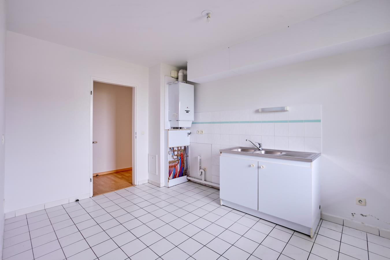 
																																							5 pièces - 
																																						2ème étage - 106m² - 1 366,46 € - Photo #2