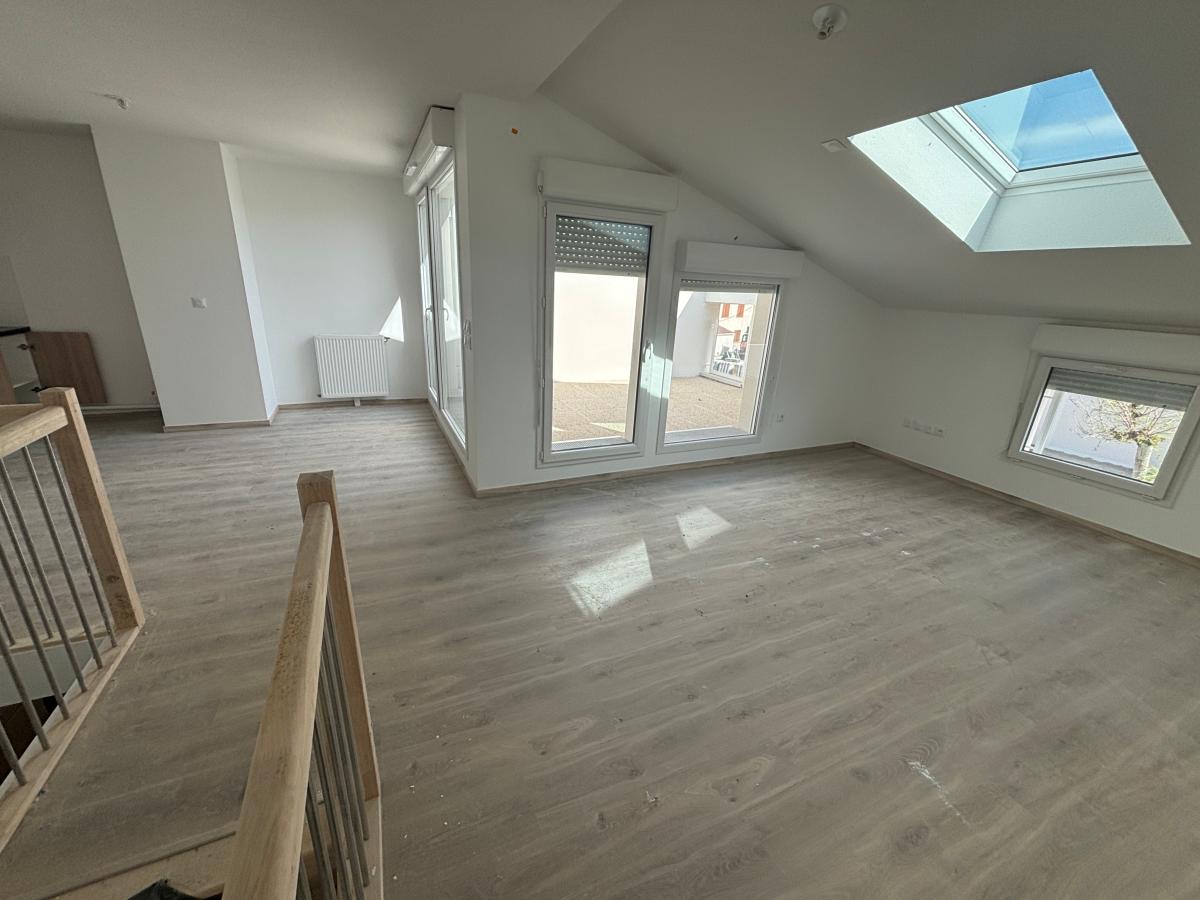 
																			3 pièces - 
																		1er étage - 67m² - 799,44 € - Photo #6