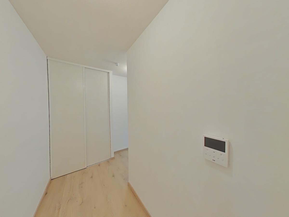 
																																							2 pièces - 
																																						4ème étage - 46m² - 729,73 € - Photo #5