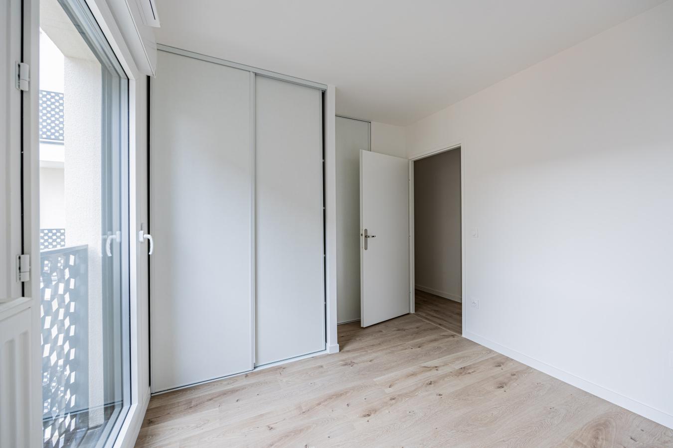 
																			3 pièces - 
																		3ème étage - 62m² - 1 205,67 € - Photo #2