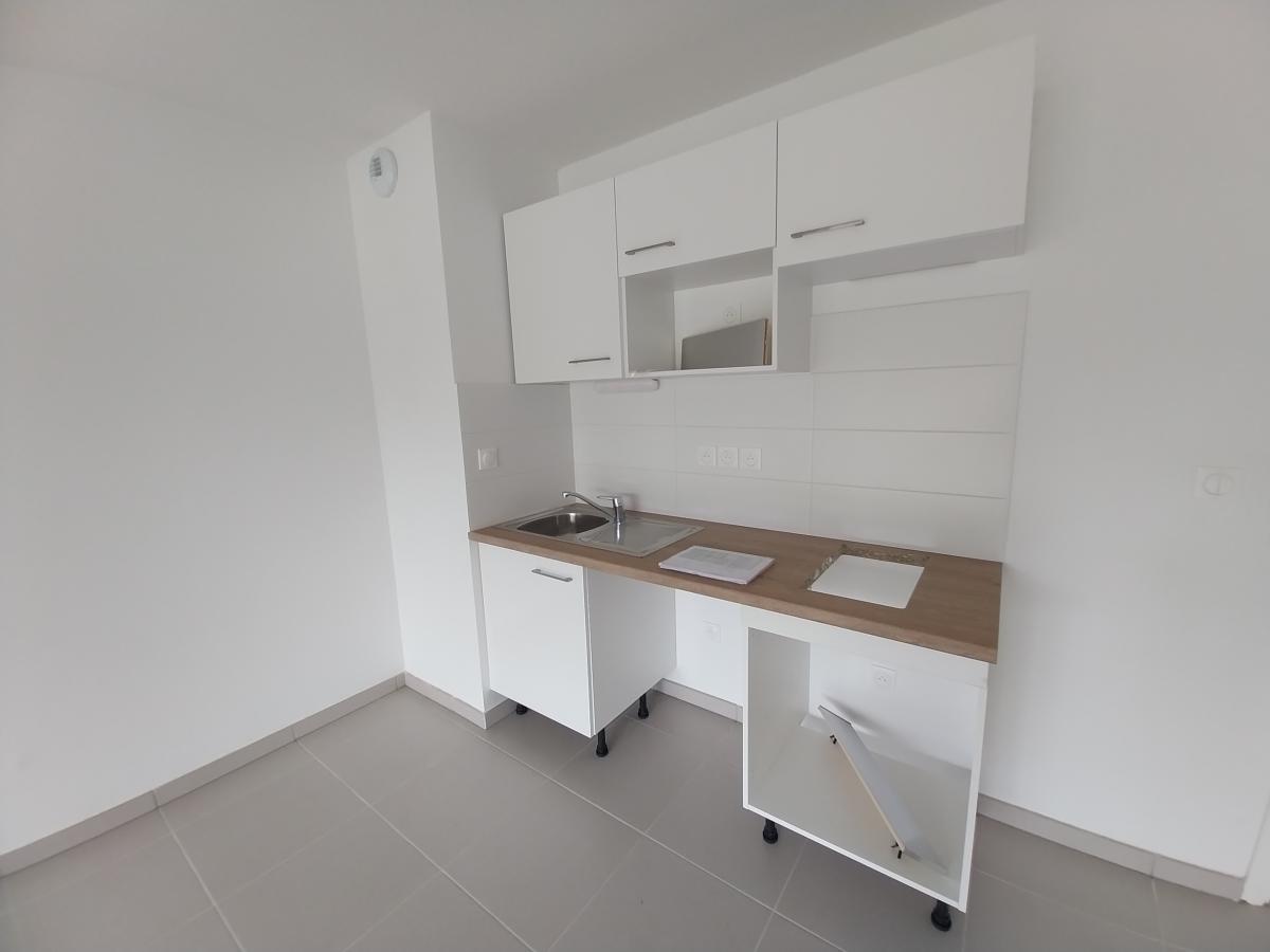 2 pièces - RDC - 42m² - 516,01 € - Photo #1