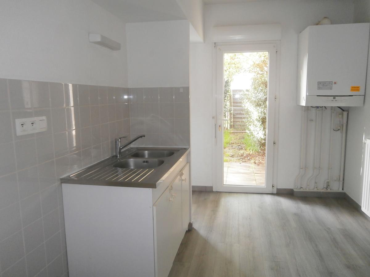 
																																							5 pièces - 
																																						RDC - 95m² - 265 000 € - Photo #4