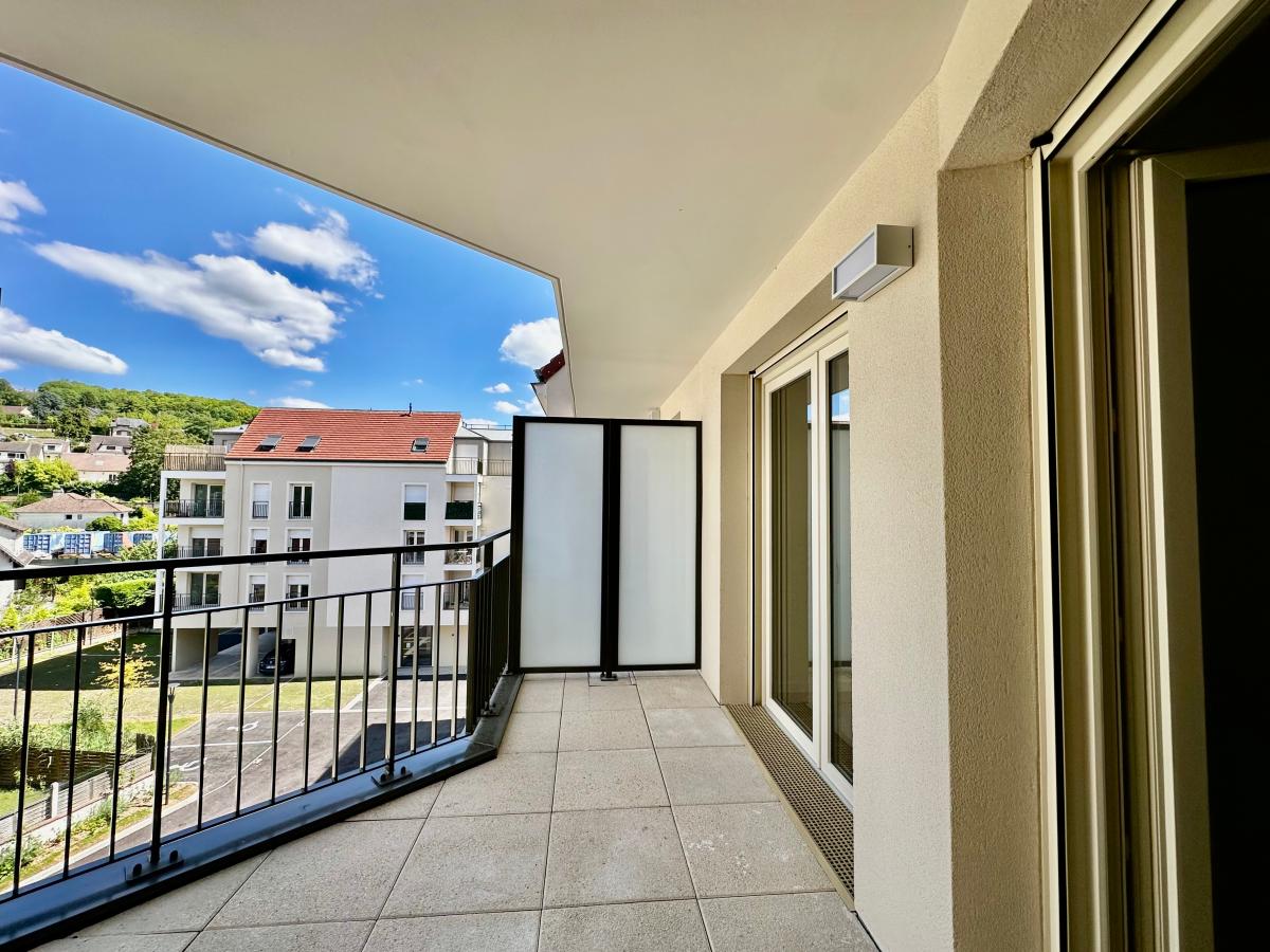 
																																							3 pièces - 
																																						3ème étage - 67m² - 1 184,99 € - Photo #1