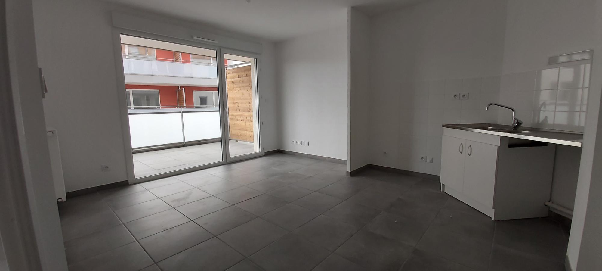 2 pièces - 2ème étage - 38m² - 589,00 € - Photo #0
