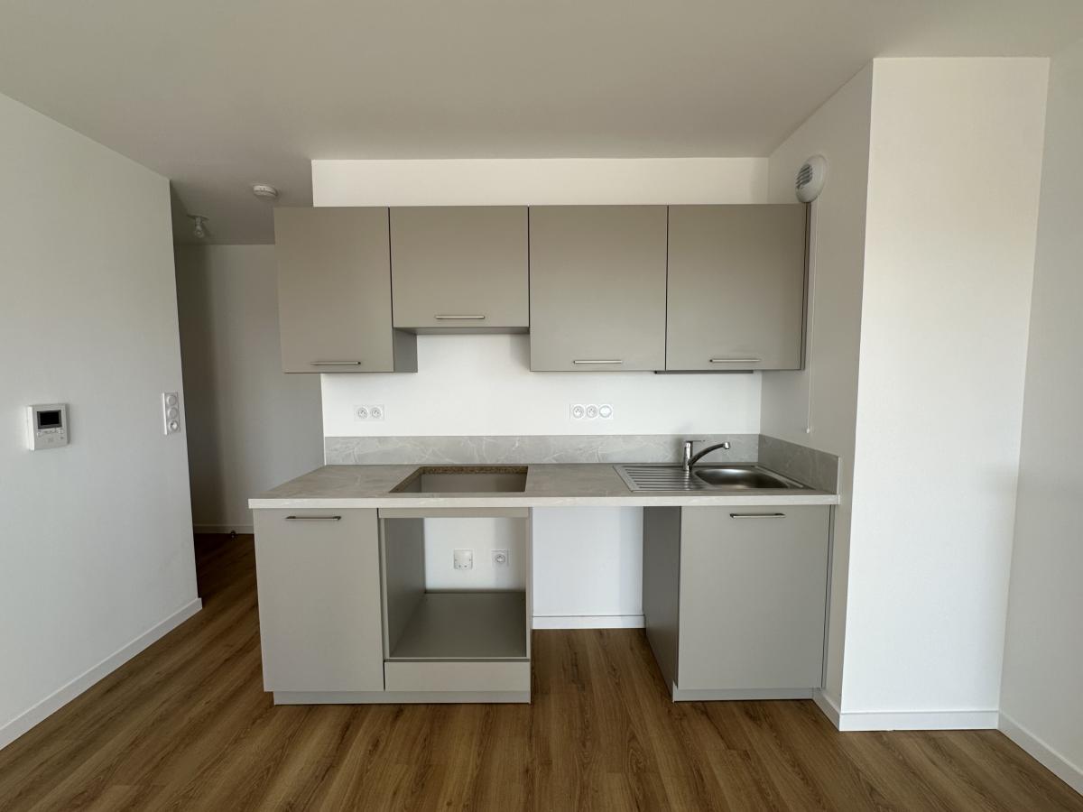 2 pièces - 5ème étage - 49m² - 718,77 € - Photo #5