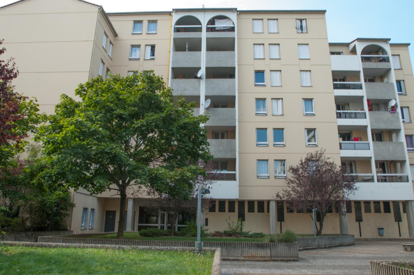 
																			3 pièces - 
																		6ème étage - 67m² - 863,76 € - Photo #4