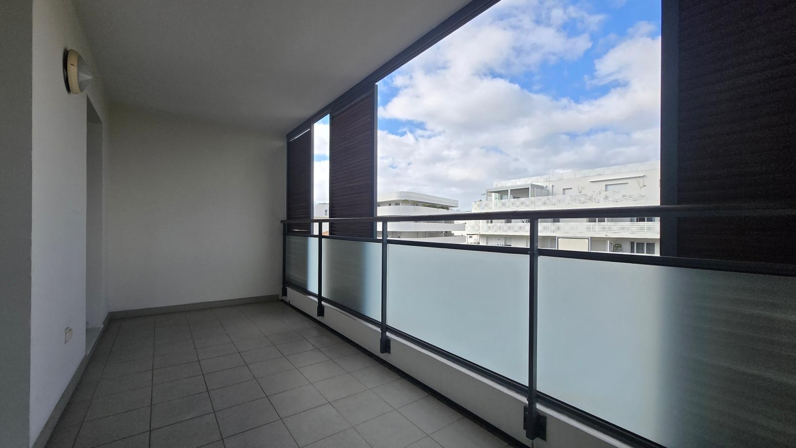 
																																							2 pièces - 
																																						4ème étage - 49m² - 796,62 € - Photo #3