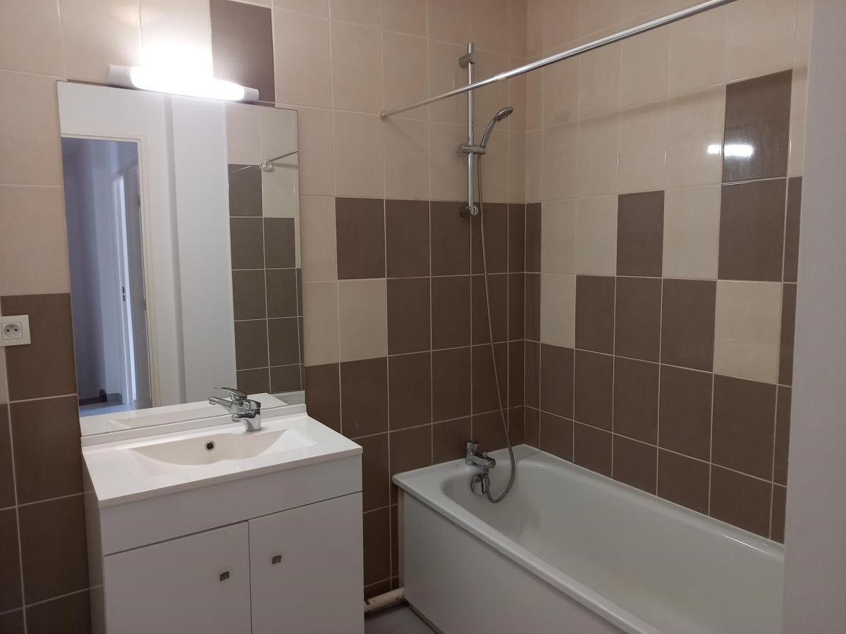 
																			3 pièces - 
																		RDC - 65m² - 822,36 € - Photo #5