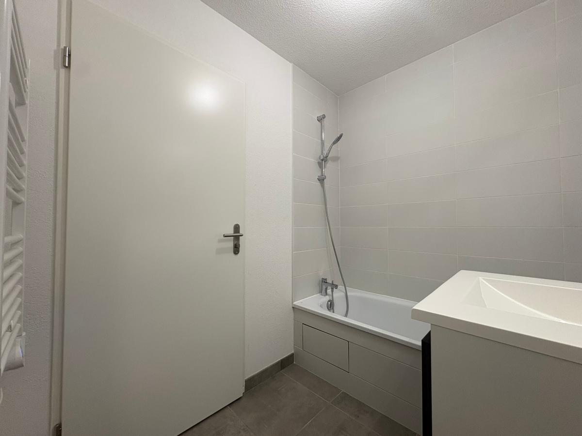 3 pièces - 1er étage - 65m² - 610,55 € - Photo #7