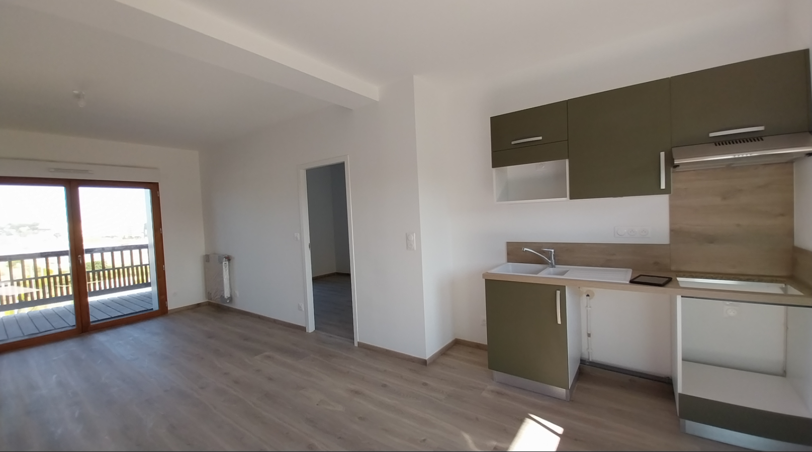 
																			3 pièces - 
																		3ème étage - 64m² - 910,55 € - Photo #2
