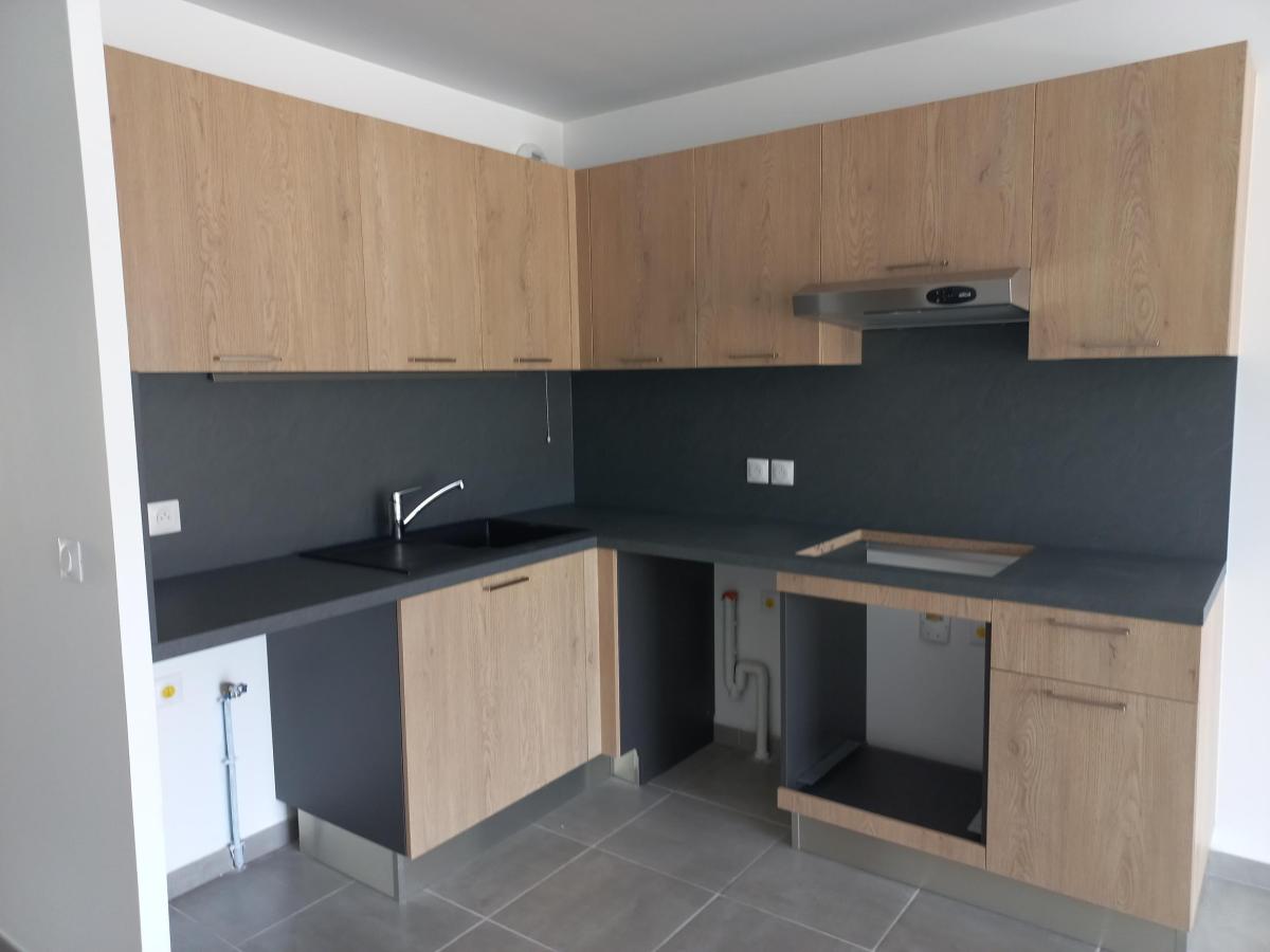 3 pièces - 1er étage - 65m² - 1 152,10 € - Photo #4