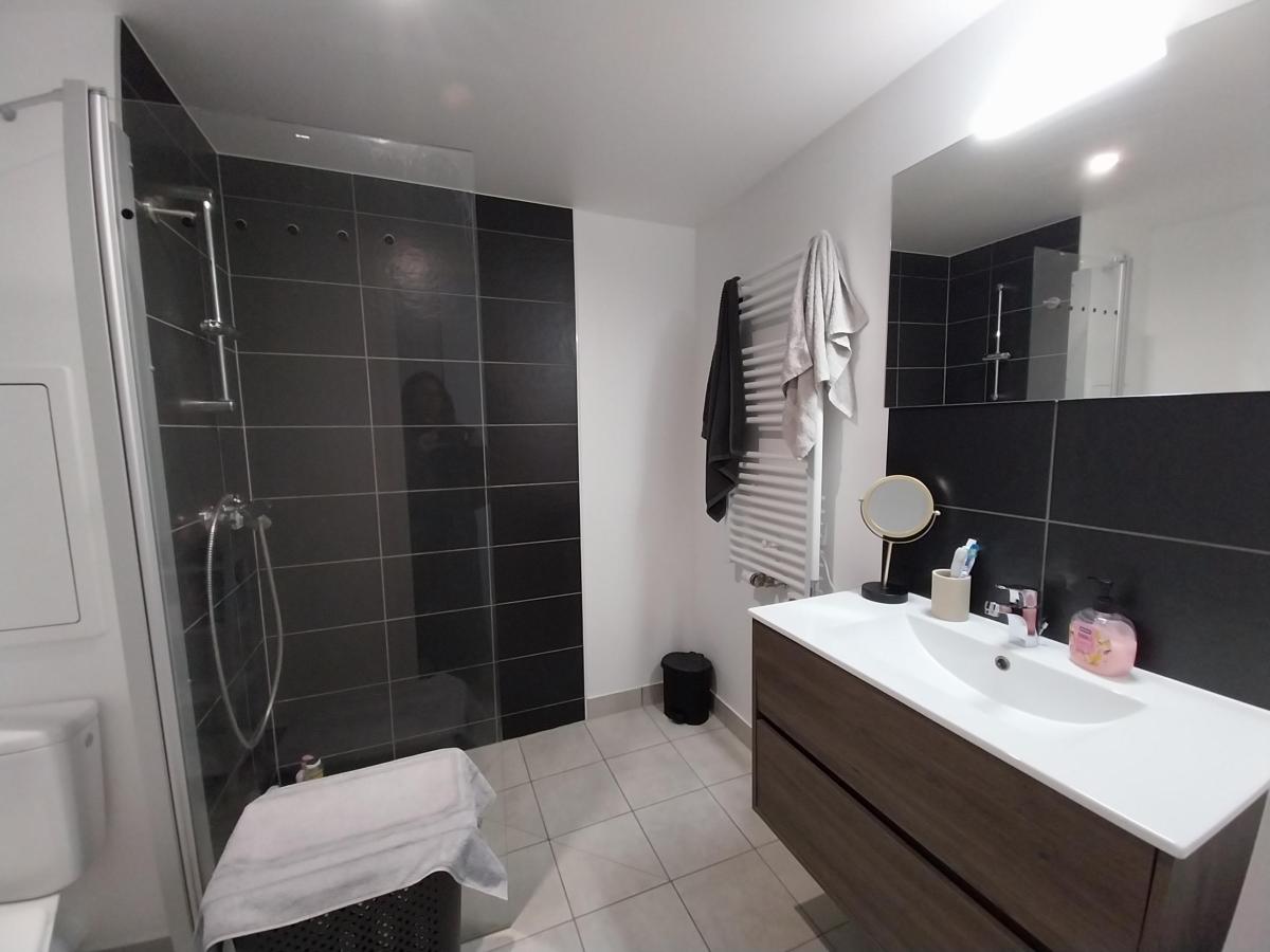 
																																							2 pièces - 
																																						4ème étage - 39m² - 547,80 € - Photo #6