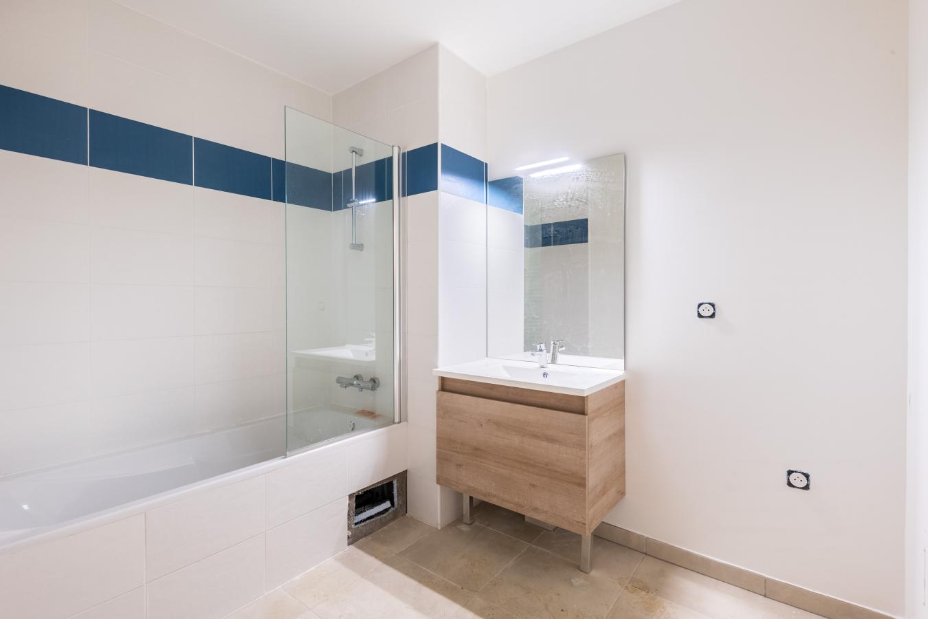 
																			3 pièces - 
																		4ème étage - 66m² - 1 119,96 € - Photo #4