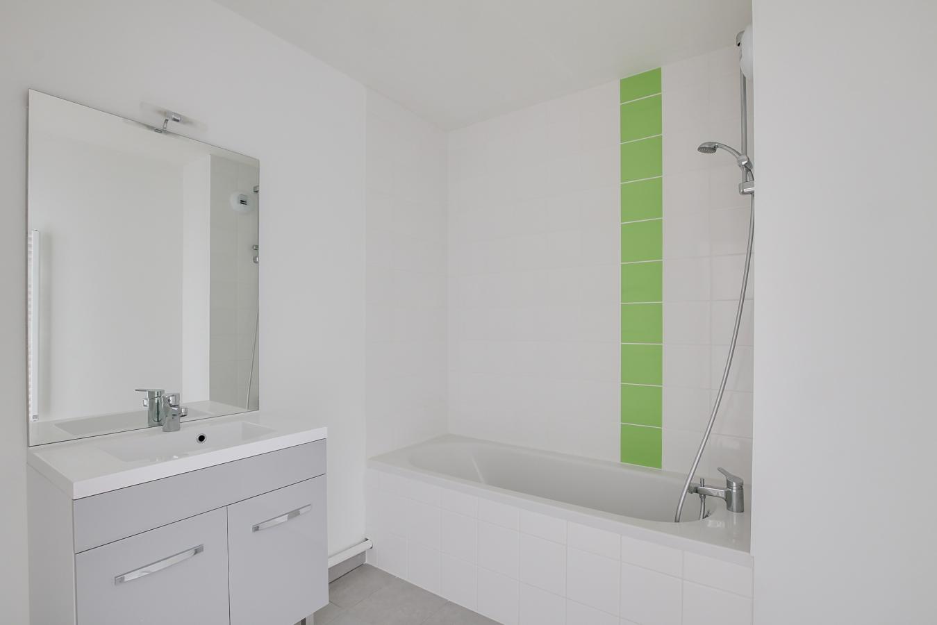 
																																							3 pièces - 
																																						3ème étage - 67m² - 785,81 € - Photo #7