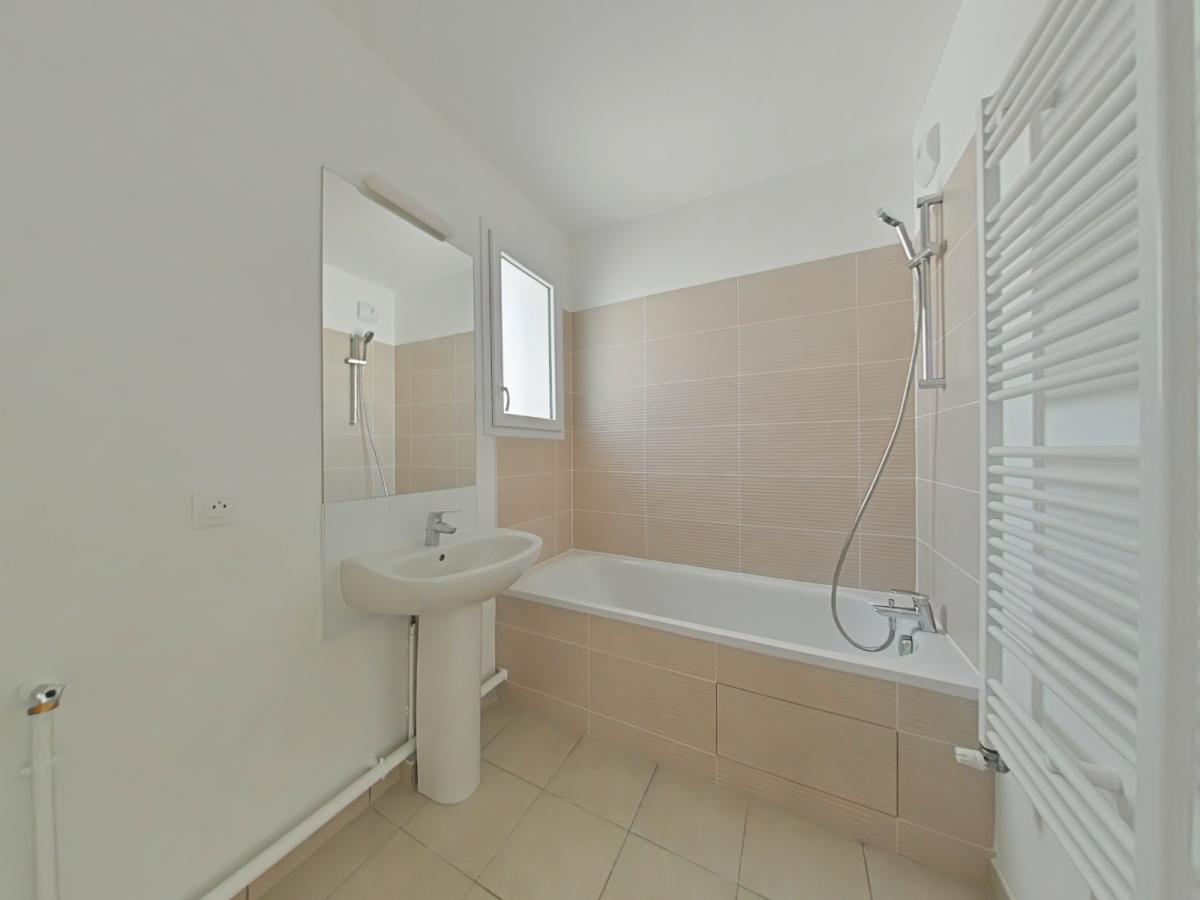4 pièces - 2ème étage - 84m² photo 6
