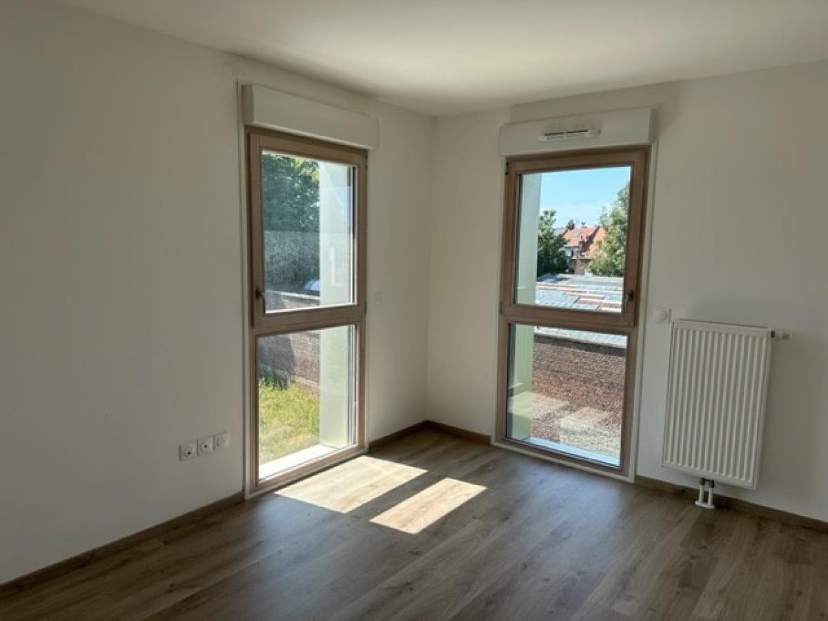 
																																							3 pièces - 
																																						3ème étage - 68m² - 930,21 € - Photo #5