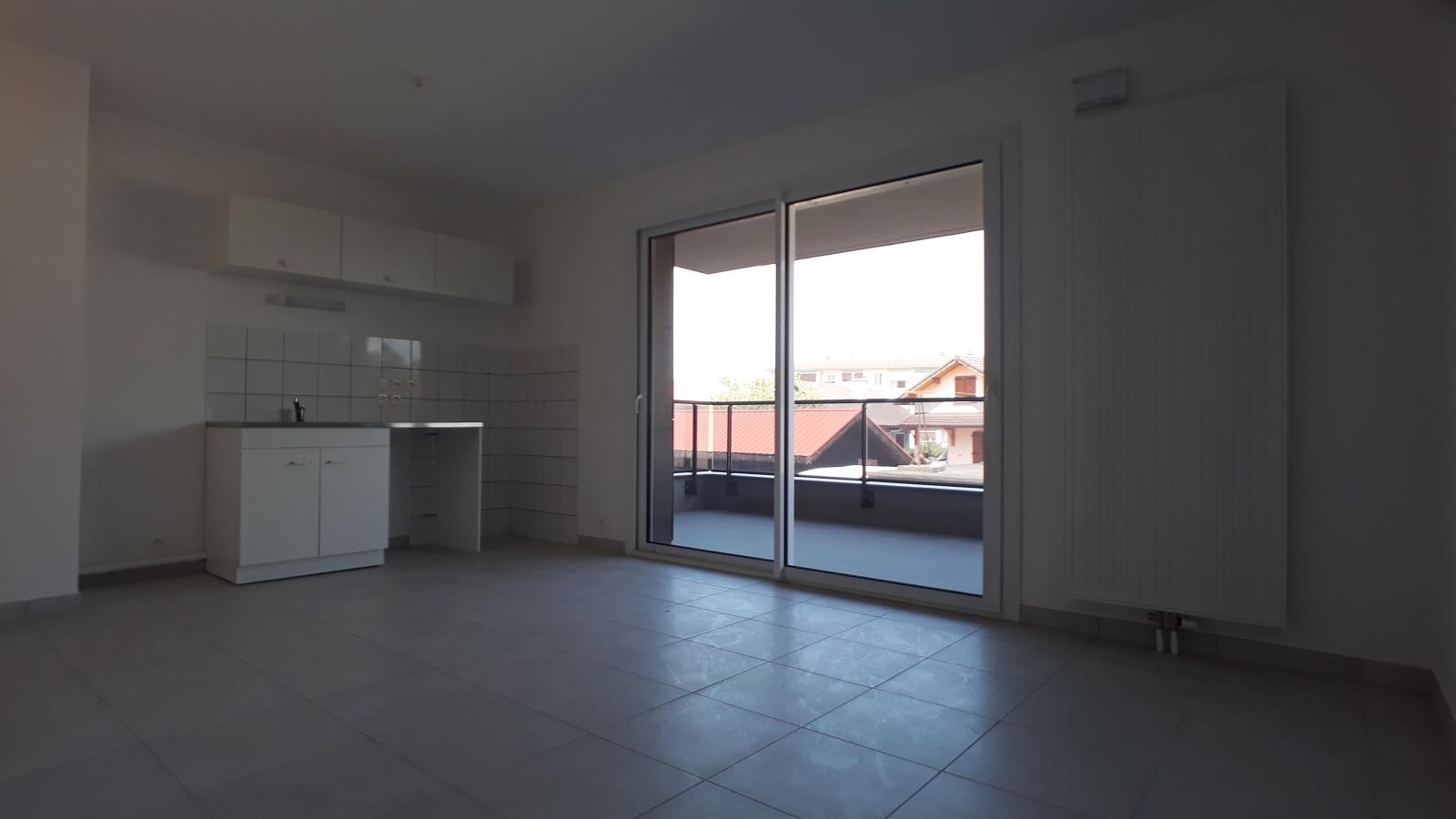 
																																							2 pièces - 
																																						4ème étage - 42m² - 734,47 € - Photo #2