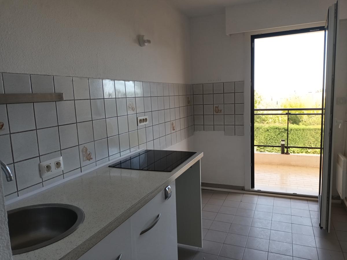 
																																							4 pièces - 
																																						2ème étage - 80m² - 1 723,13 € - Photo #6