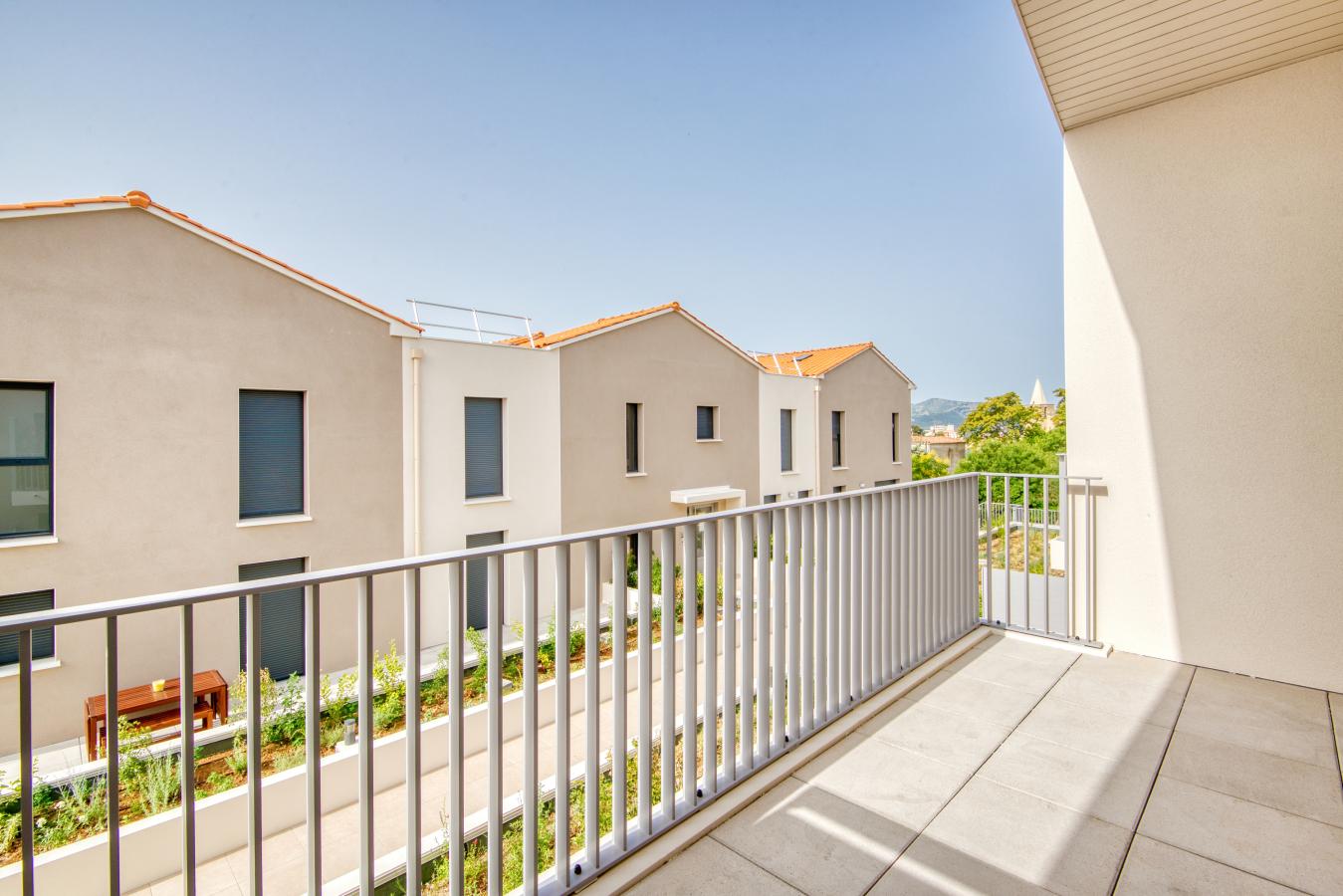 3 pièces - 1er étage - 59m² - 992,76 € - Photo #4