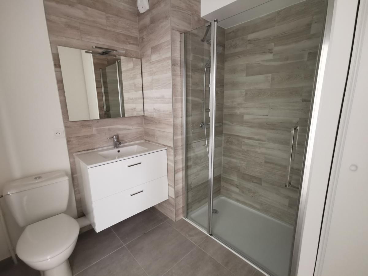 2 pièces - 3ème étage - 40m² - 586,77 € - Photo #4