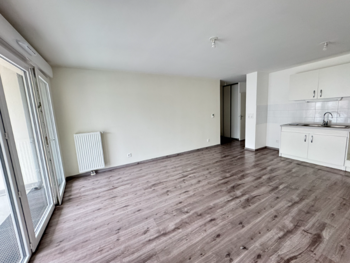 
																			3 pièces - 
																		1er étage - 61m² - 754,61 € - Photo #3