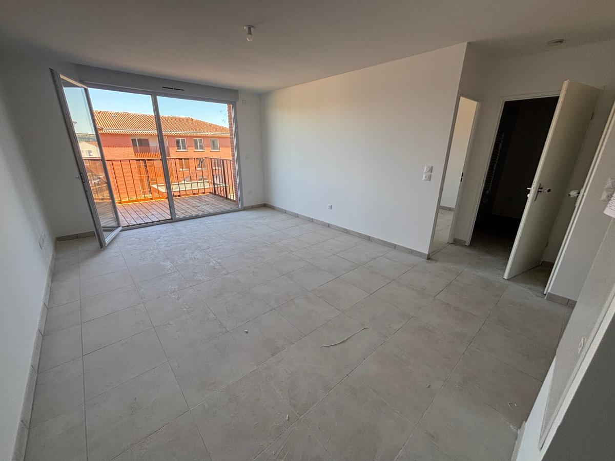 2 pièces - 2ème étage - 46m² - 610,34 € - Photo #2