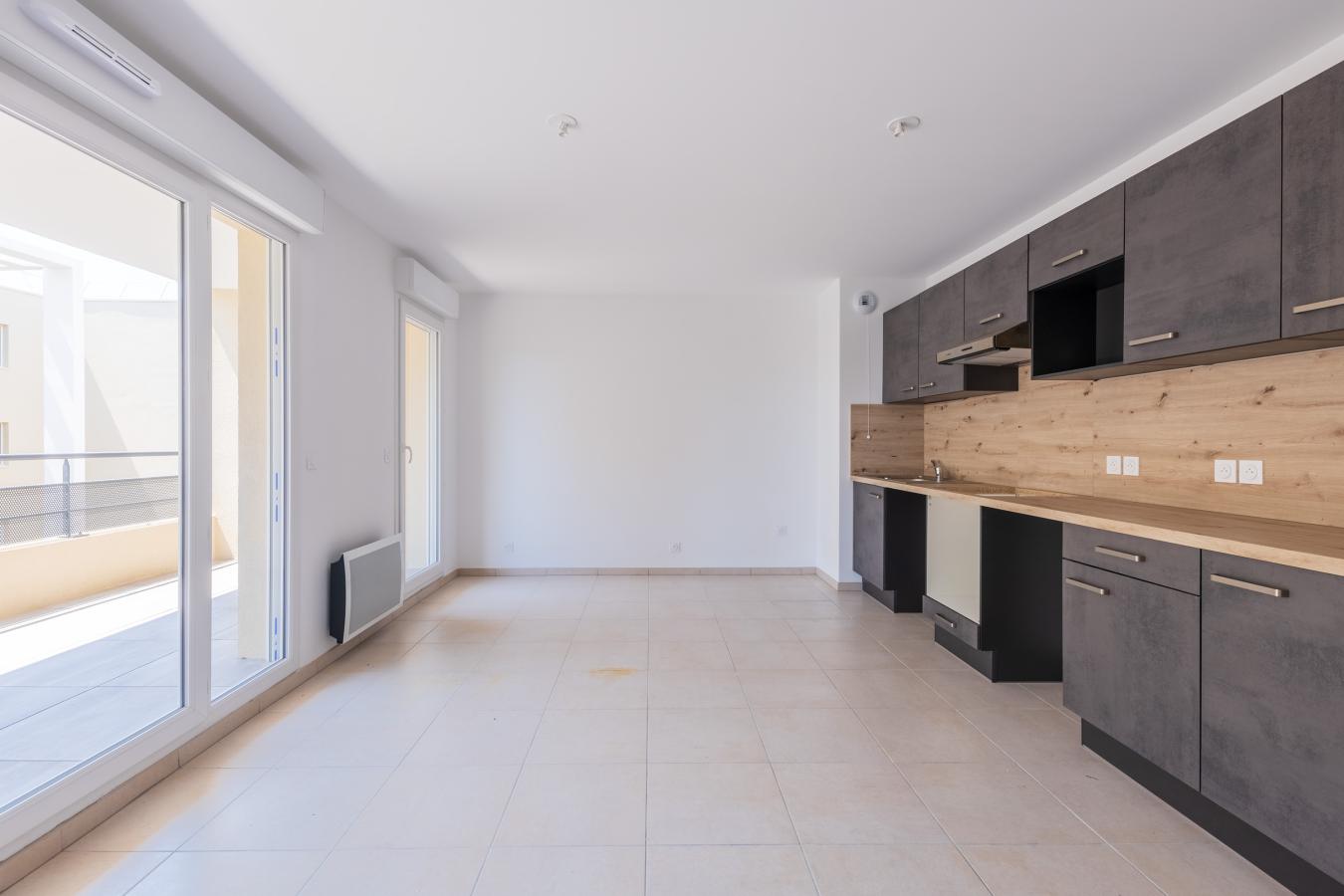 
																																							2 pièces - 
																																						2ème étage - 36m² - 757,33 € - Photo #3