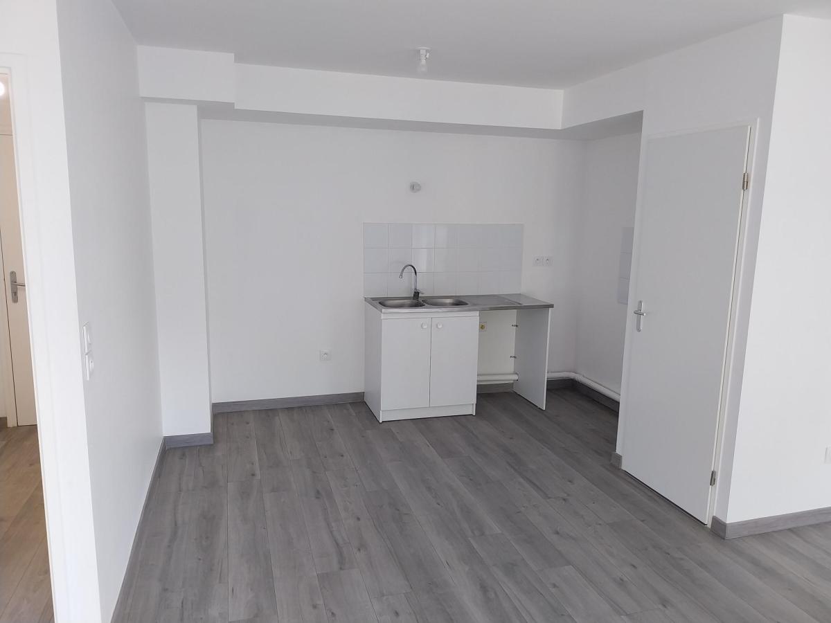 
																			2 pièces - 
																		2ème étage - 50m² - 770,82 € - Photo #2