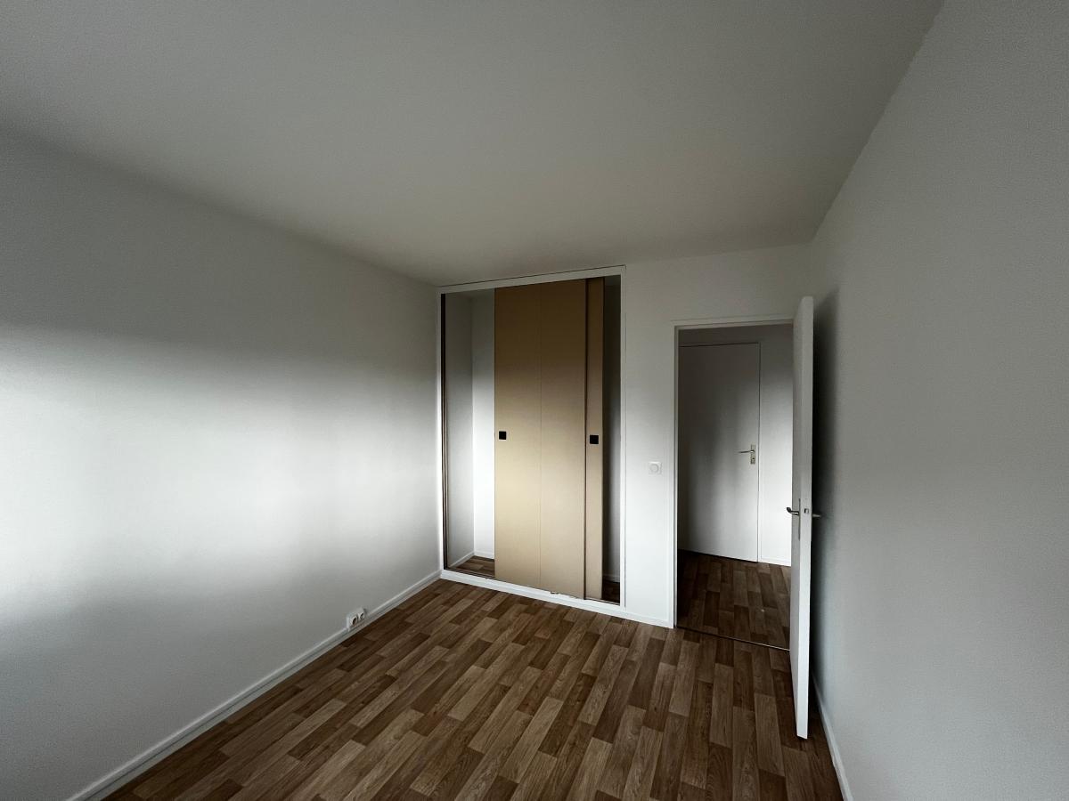 3 pièces - 10ème étage - 63m² - 1 563,76 € - Photo #1