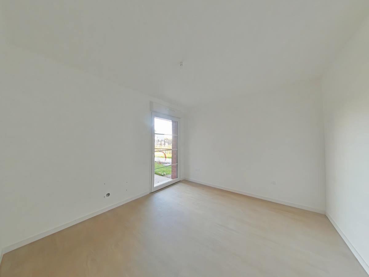 
																																							2 pièces - 
																																						RDC - 50m² - 752,00 € - Photo #3