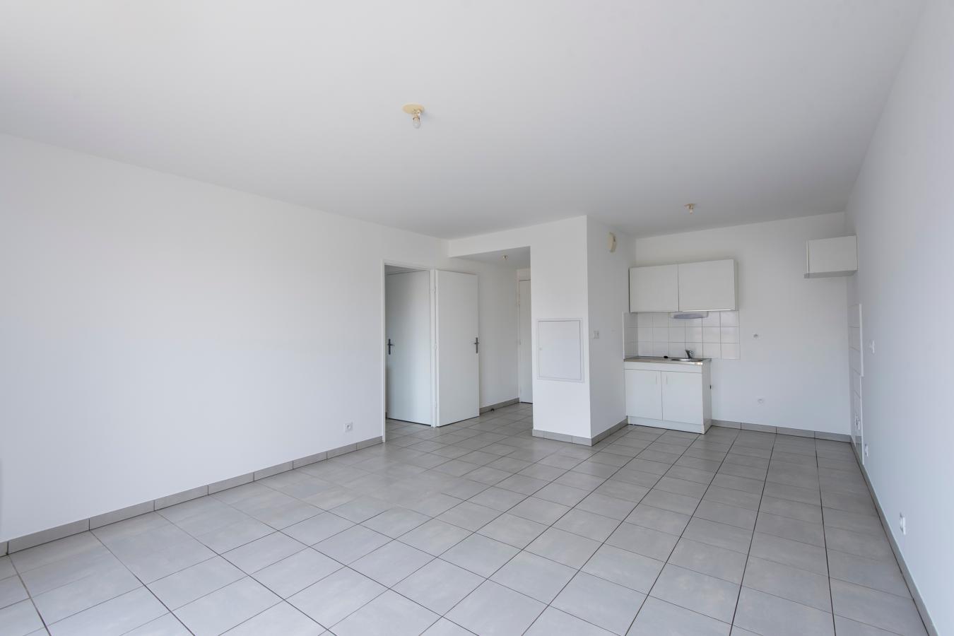 
																			2 pièces - 
																		1er étage - 49m² - 728,24 € - Photo #1