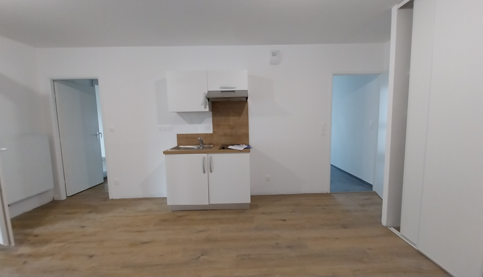 
																			2 pièces - 
																		4ème étage - 42m² - 672,32 € - Photo #2