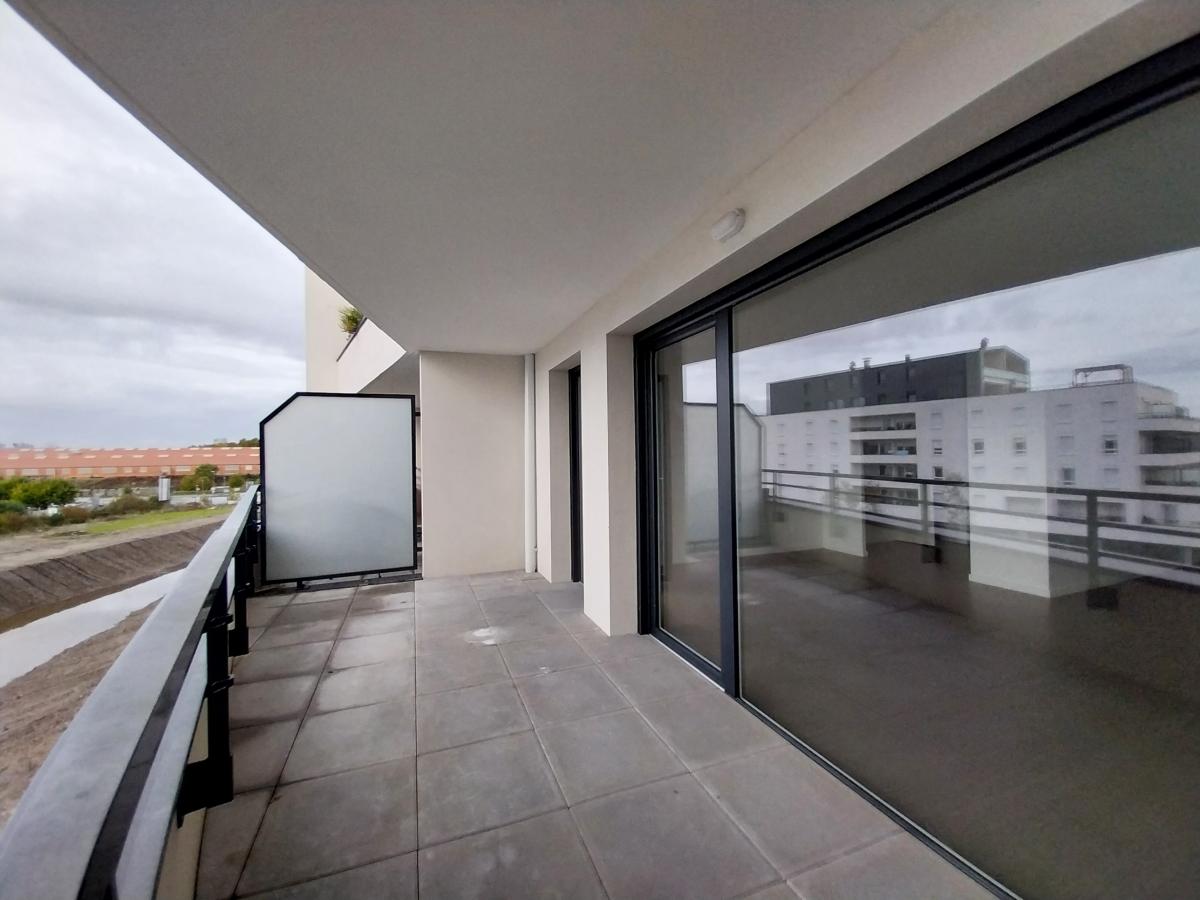 4 pièces - 3ème étage - 90m² - 1 029,90 € - Photo #5