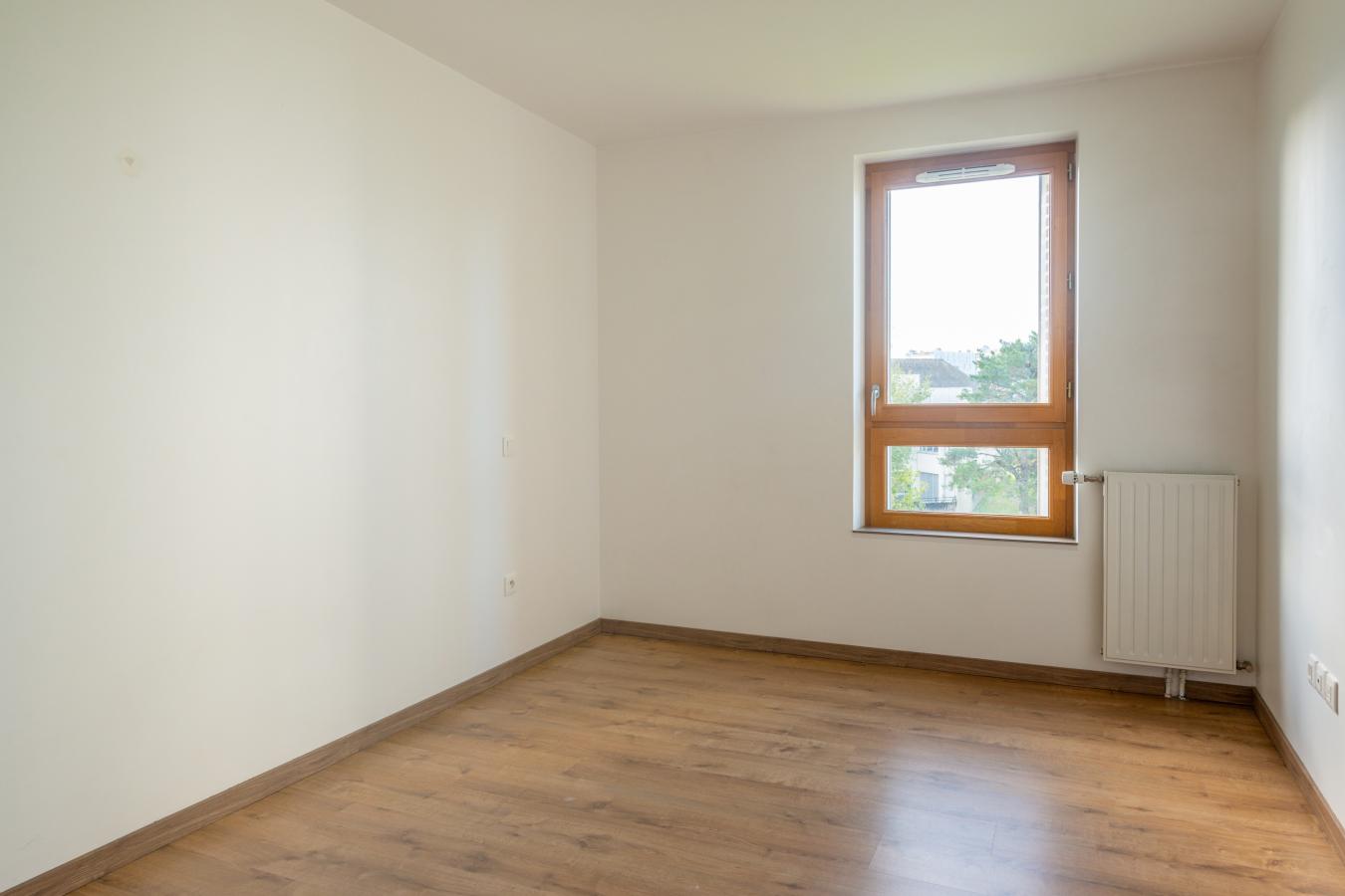 
																																							4 pièces - 
																																						1er étage - 85m² - 1 085,33 € - Photo #5